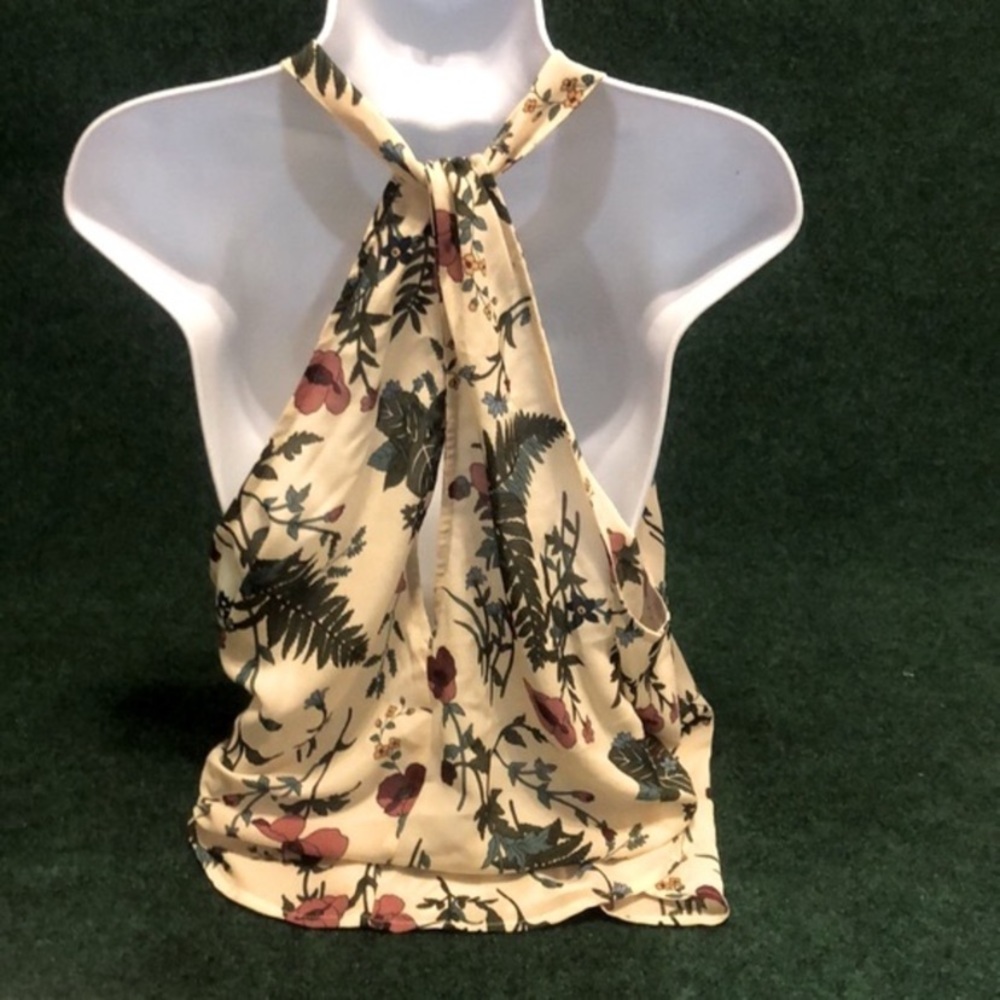 Hommage from Los Angeles Floral Trapeze Sleeveless Top - Picture 2 of 12